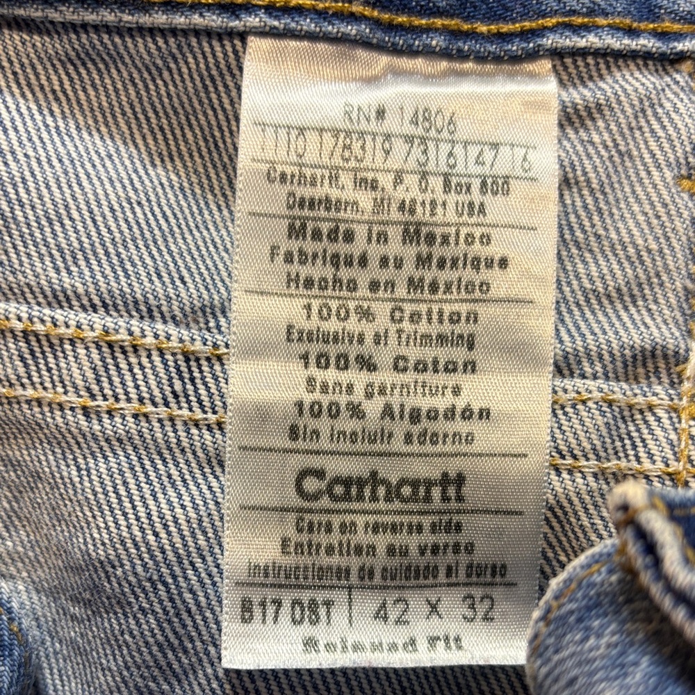 Carhartt Men’s Relaxed Fit Blue Jeans 42x32 Workwear Cabincore Denim EUC - Picture 4 of 8